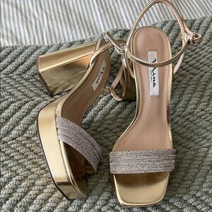 Nina Metallic Gold Heels with Silver Accents